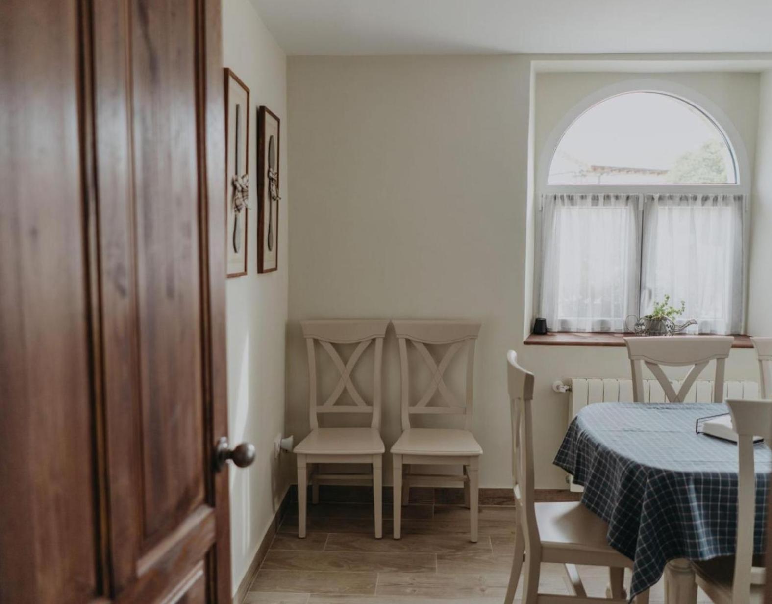 Casa Rural La Medica Sargentes de la Lora Екстер'єр фото